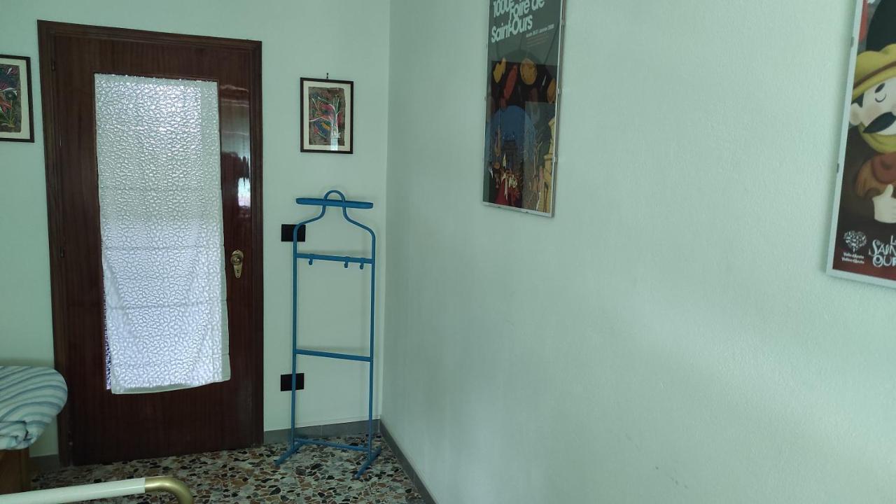 Casabella Silvana Sarre Luaran gambar